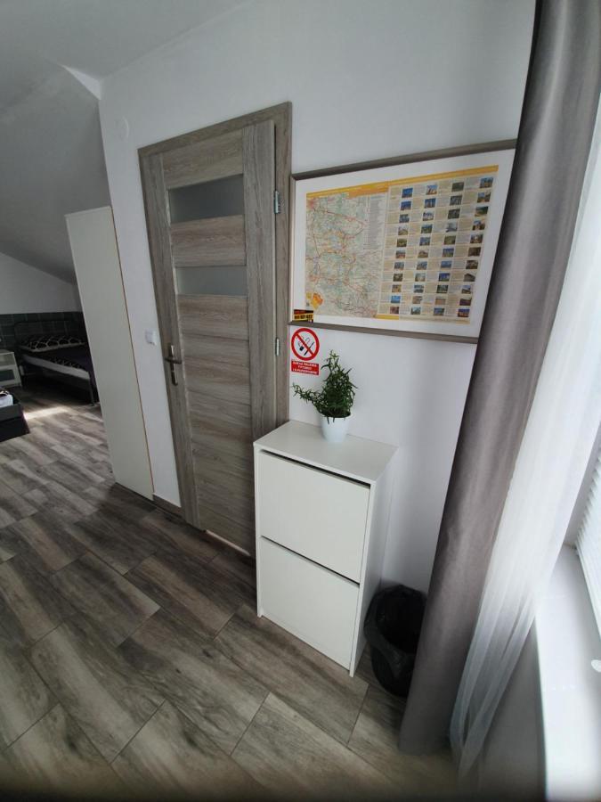 Pokoje Przy Zamku Podzamcze  المظهر الخارجي الصورة