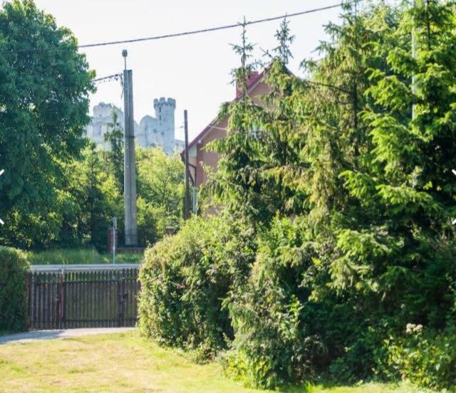 Pokoje Przy Zamku Podzamcze  المظهر الخارجي الصورة